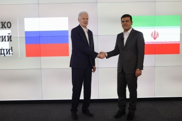 إیران وروسیا تؤکدان علی تطوير التعاون التكنولوجي بين البلدين