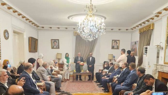 وزير التراث والسياحة الايراني يدعو القطاع الخاص المصري للمساهمة في مشاريع ايران السياحية