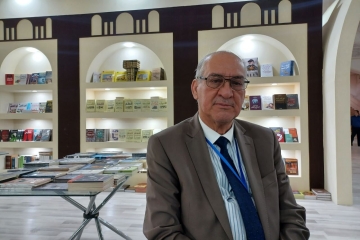الحضارتان الايرانية والعراقية تتكاملان ككفتي الميزان/ ترحيب واسع من الجمهور الايراني بالكتب العراقية