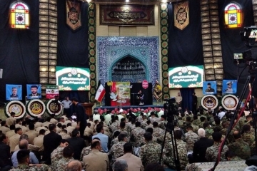 حضور رؤساء الجمهورية والبرلمان والأركان في مراسم تكريم شهداء الجيش الإيراني